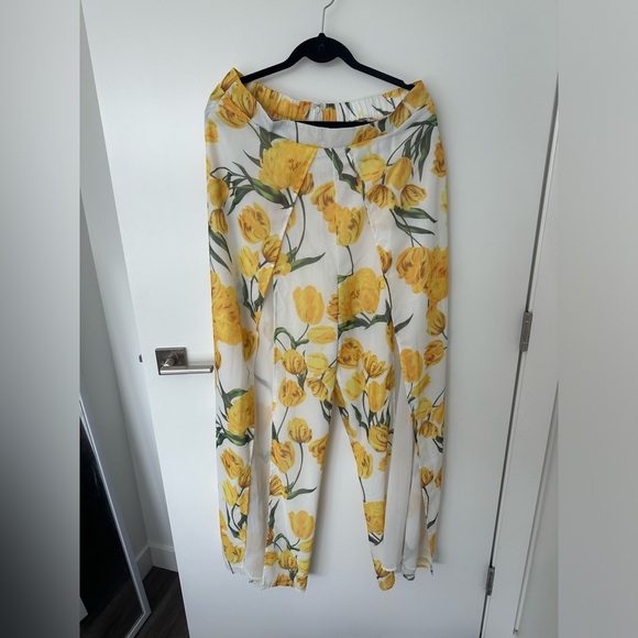 GORGEOUS FASHION NOVA PLUS SIZED MATCHING SET ☀️🌻 - Picture 3 of 6